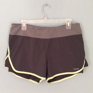 Hind size large athletic shorts